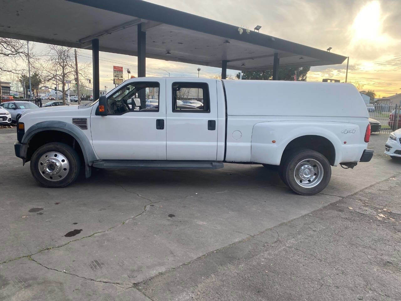 Used 2009 Ford F450 XL AWD/4WD image 4