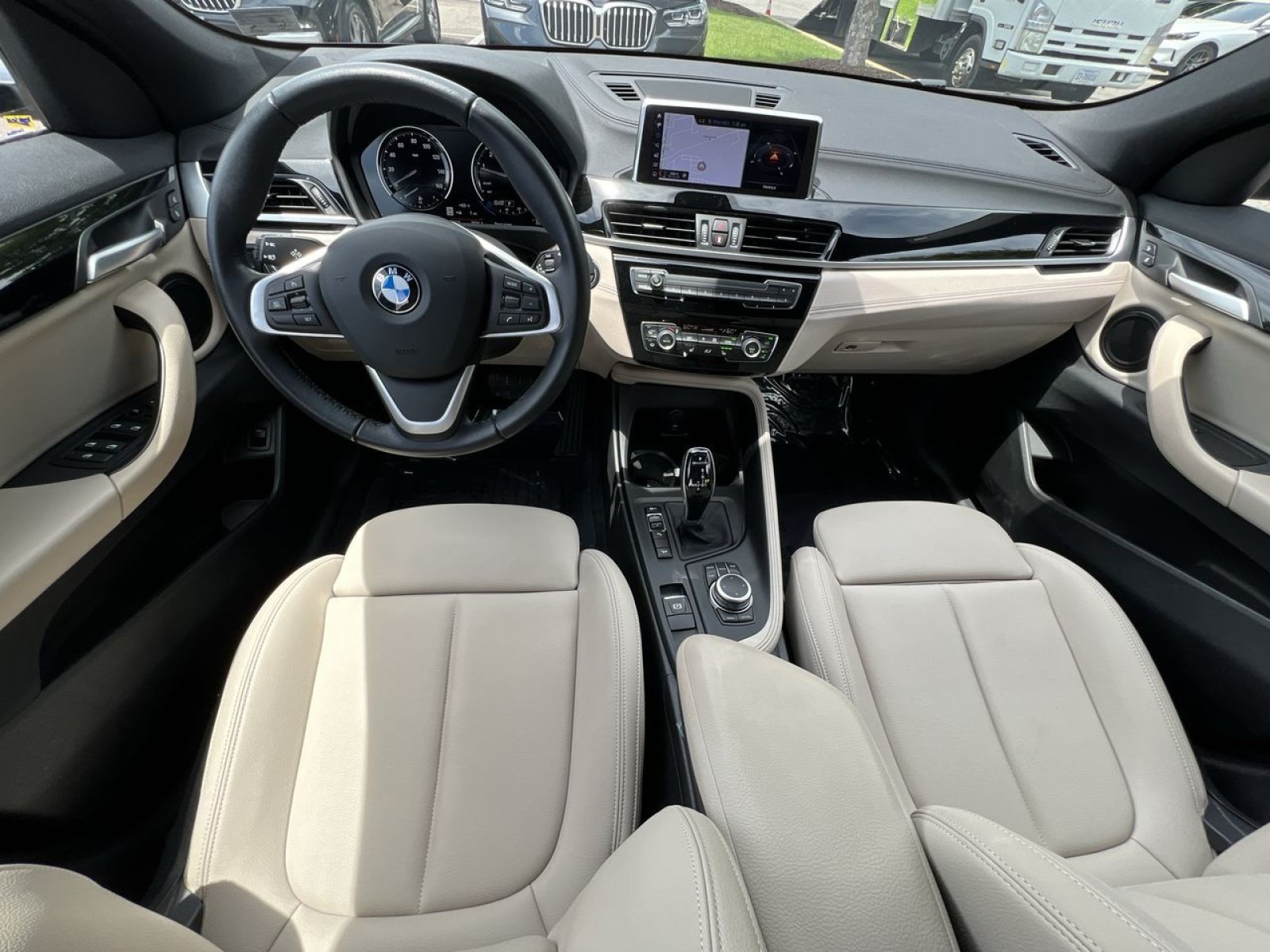 Used 2023 BMW X2 xDrive28i w/ Convenience Package AWD/4WD image 24