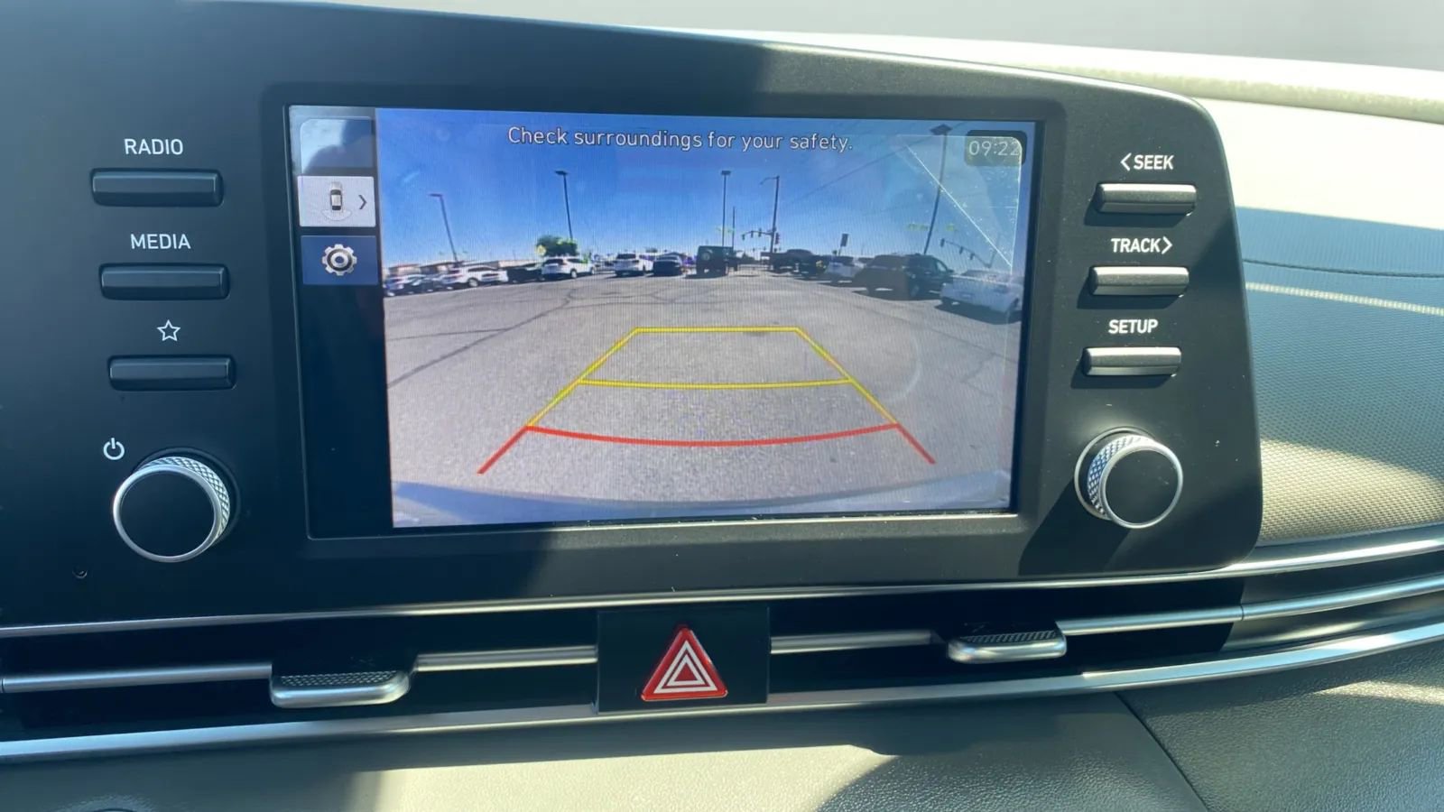 Used 2025 Hyundai Elantra Sport FWD image 18