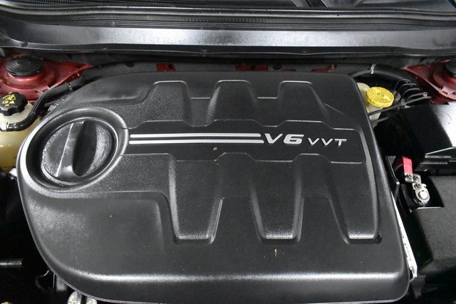 Used 2015 Jeep Cherokee Limited image 10