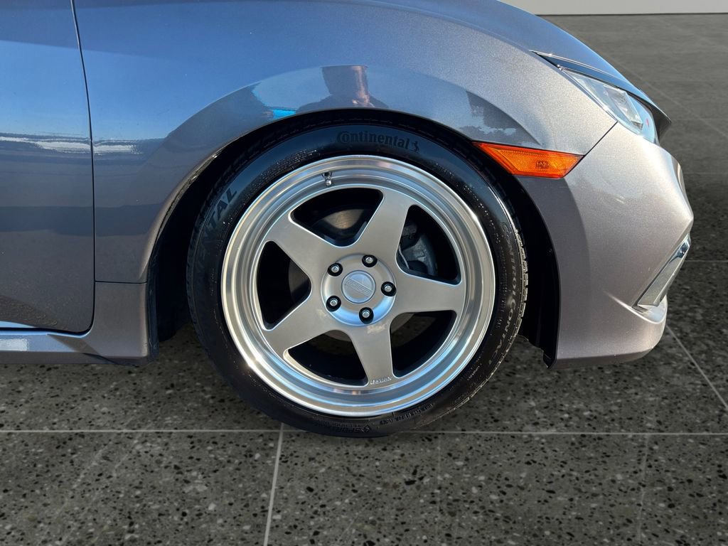 Used 2019 Honda Civic LX image 9