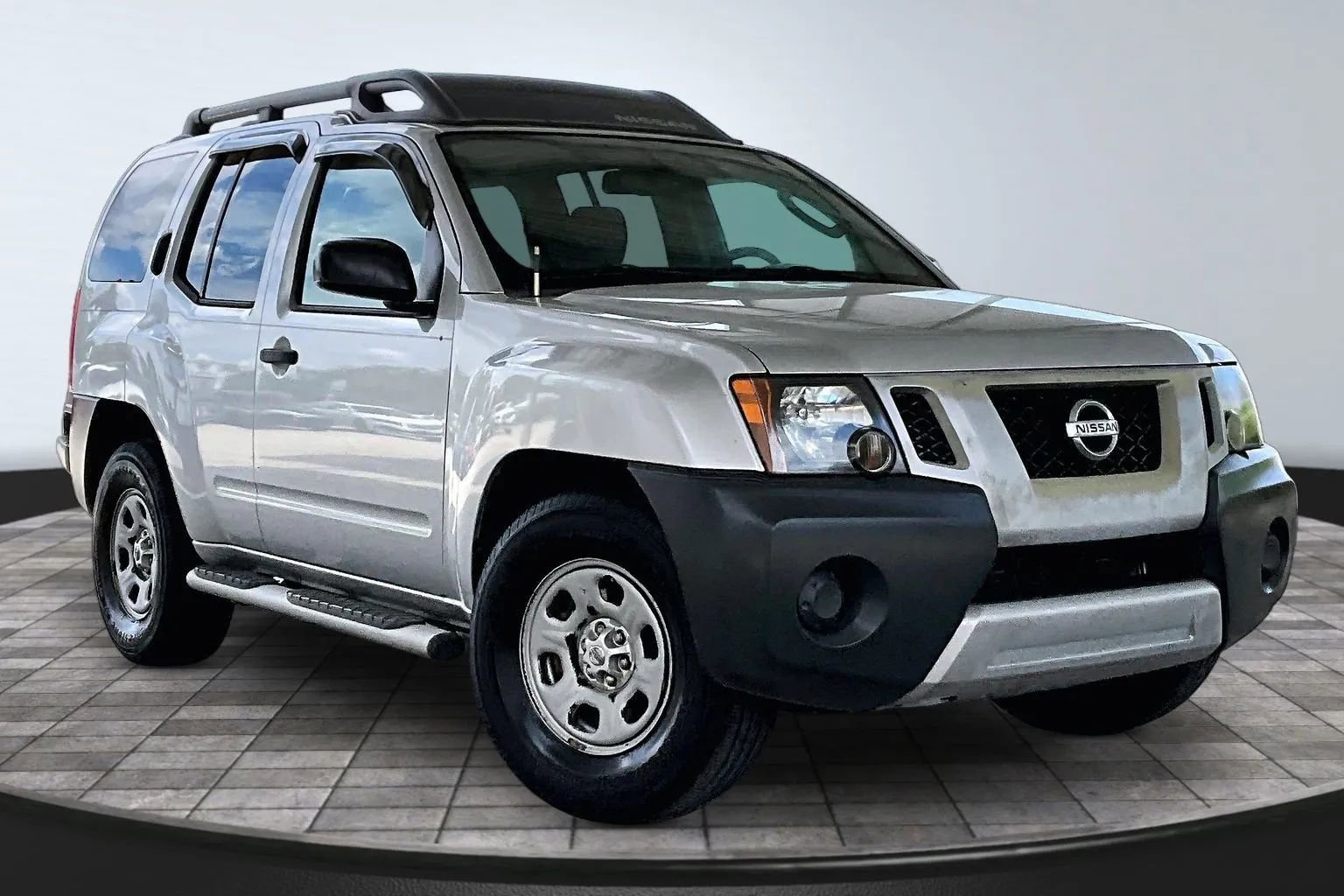 Used 2012 Nissan Xterra X RWD image 3