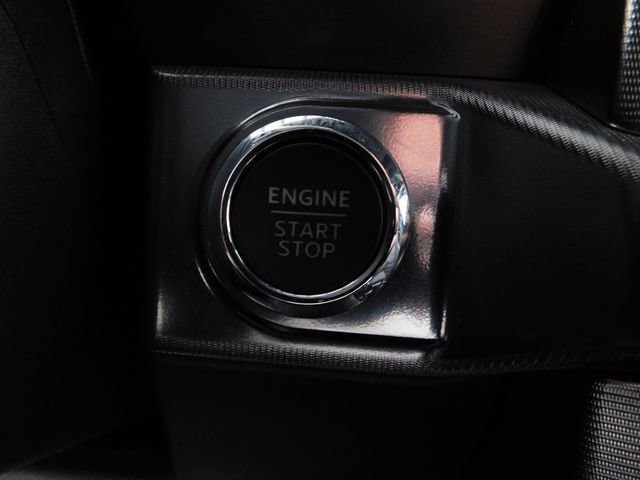 Used 2025 Ford F150 Platinum w/ FX4 Off-Road Package image 29