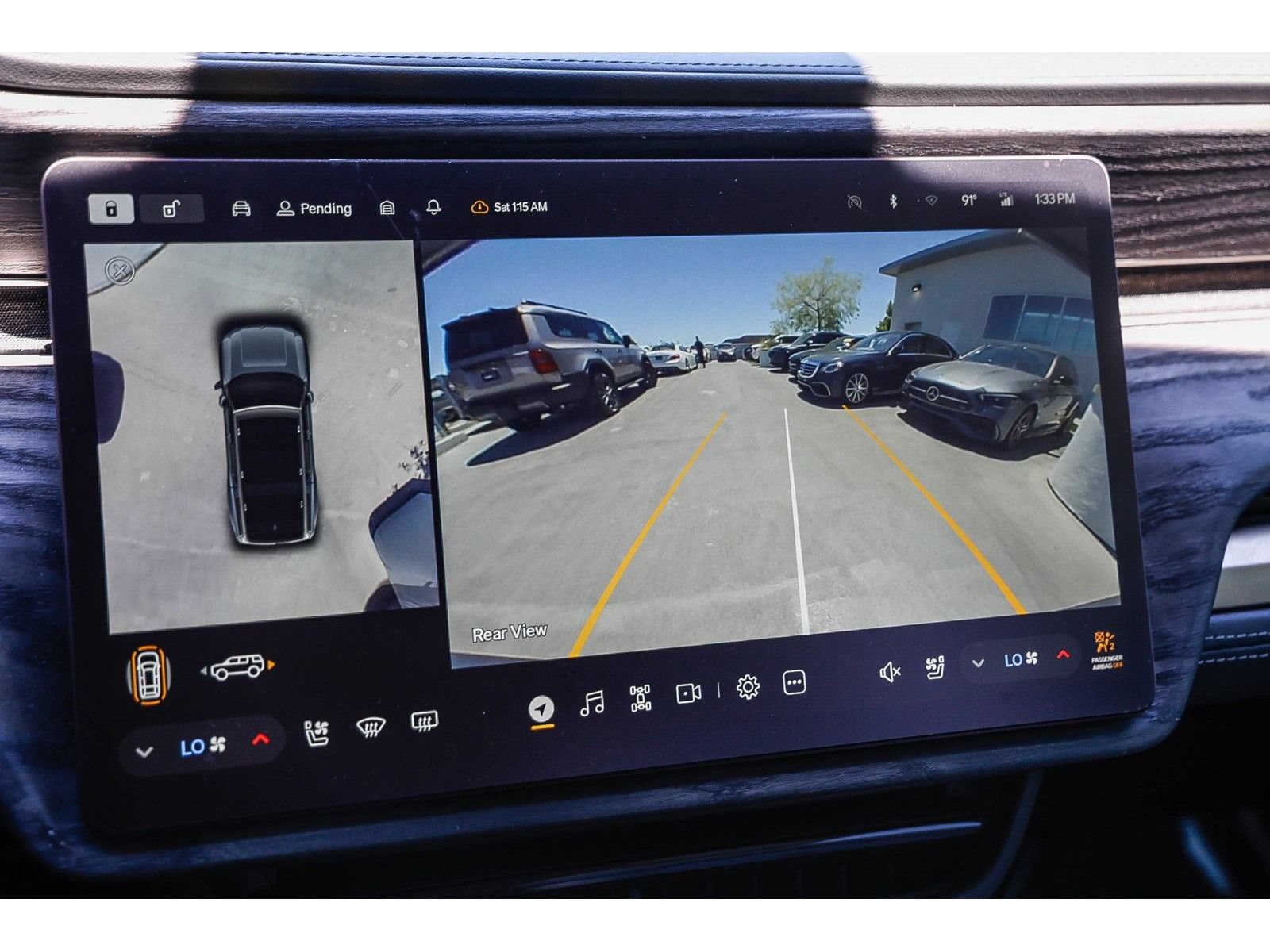 Used 2023 Rivian R1S Adventure AWD/4WD image 26