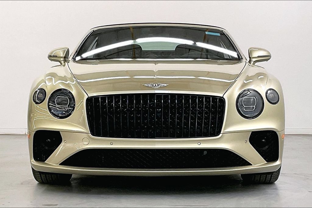Used 2024 Bentley Continental GT Azure AWD/4WD image 2
