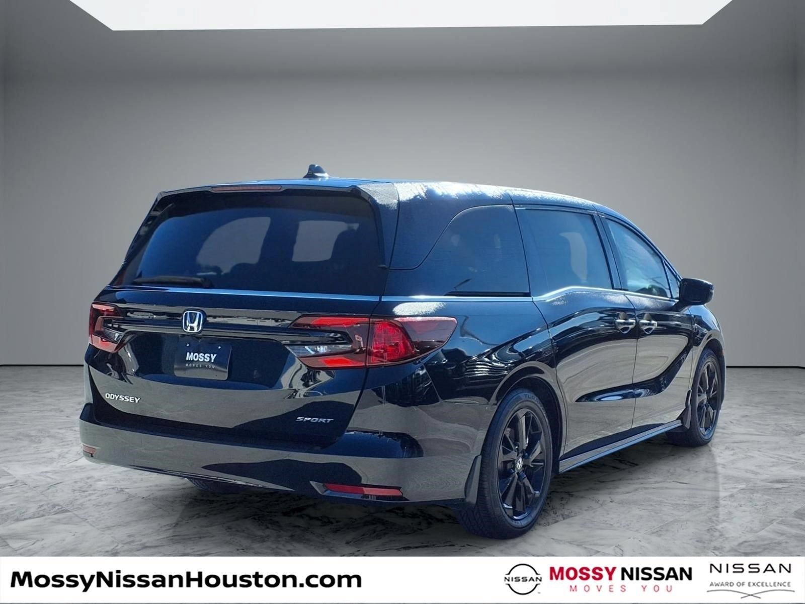 Used 2023 Honda Odyssey Sport image 7