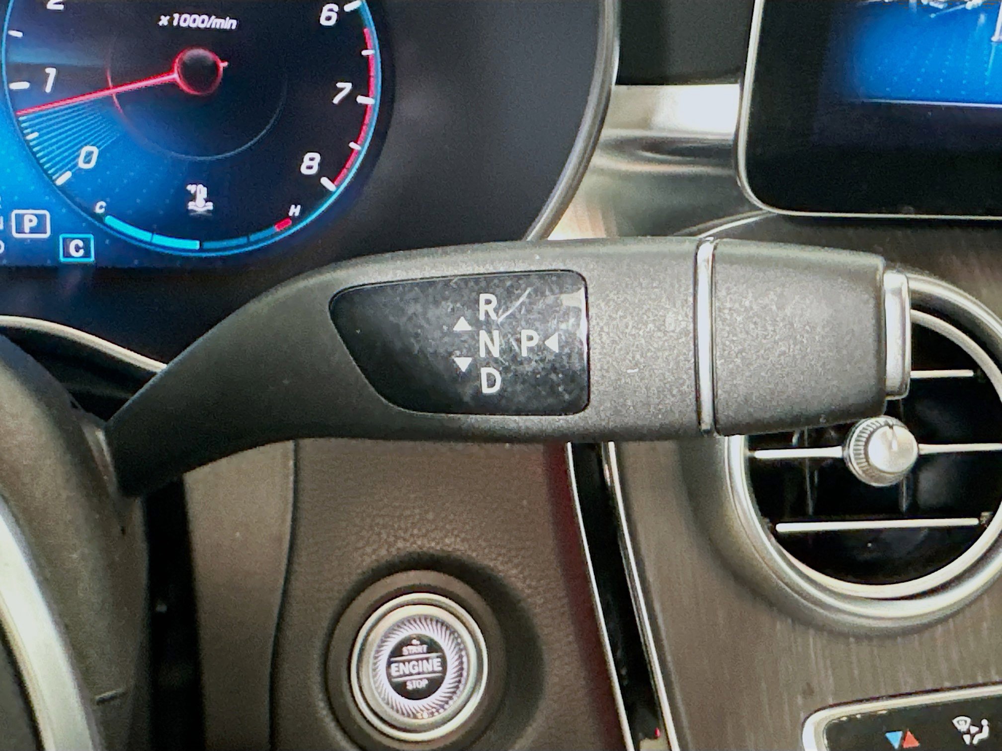 Certified 2021 Mercedes-Benz C 300 4MATIC Sedan image 21