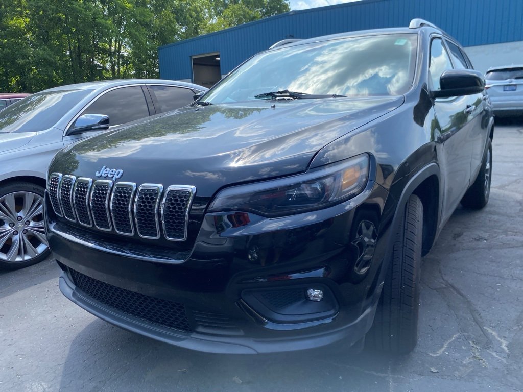 Used 2019 Jeep Cherokee Latitude Plus w/ Cold Weather Group