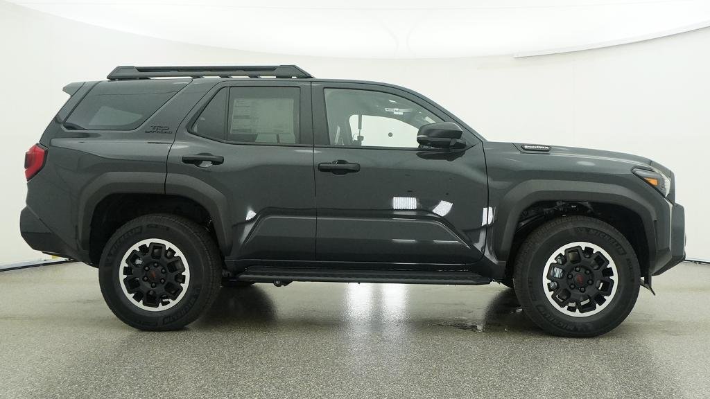 New 2026 Toyota 4Runner TRD Off-Road Premium AWD/4WD image 13
