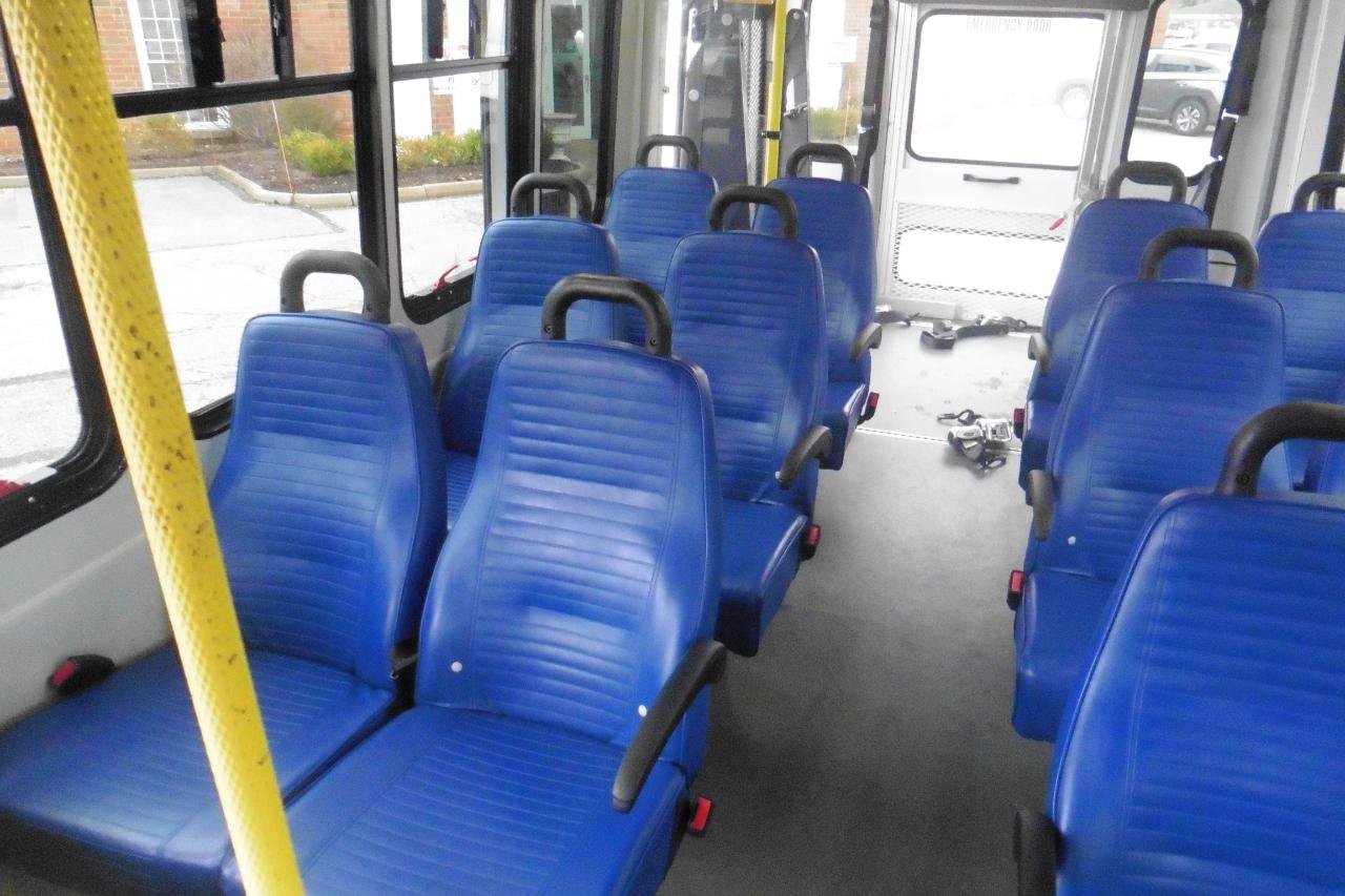 Used 2017 Ford E-450 and Econoline 450 Super Duty w/ Shuttle Bus Prep Package image 5