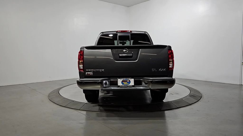 Used 2019 Nissan Frontier SL AWD/4WD image 4