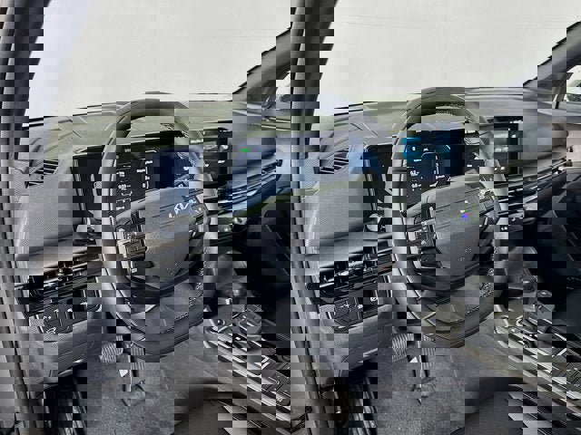 New 2026 Kia Sportage X-Line w/ X-Line Technology Package image 9