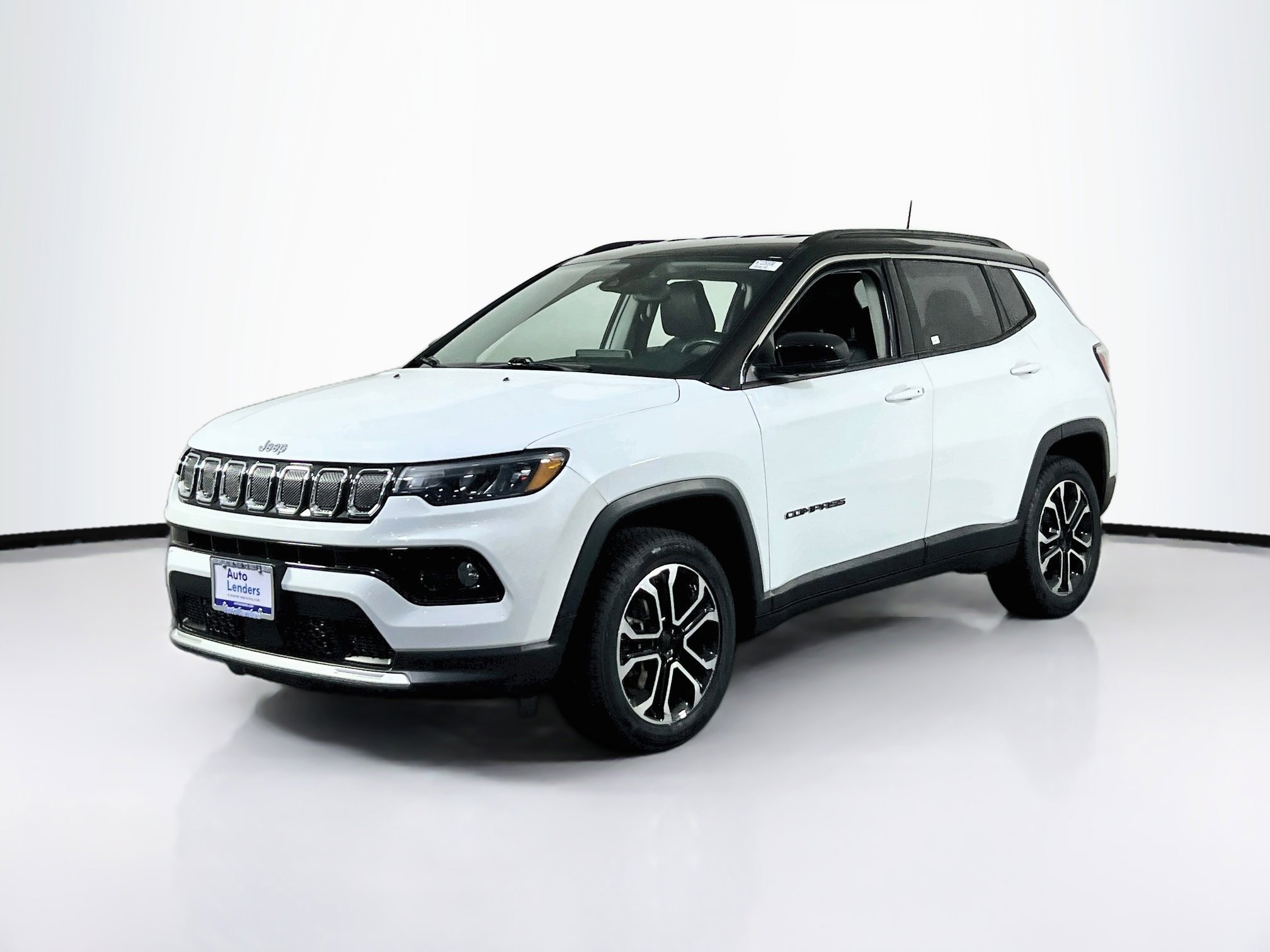 Used 2022 Jeep Compass Limited AWD/4WD image 1