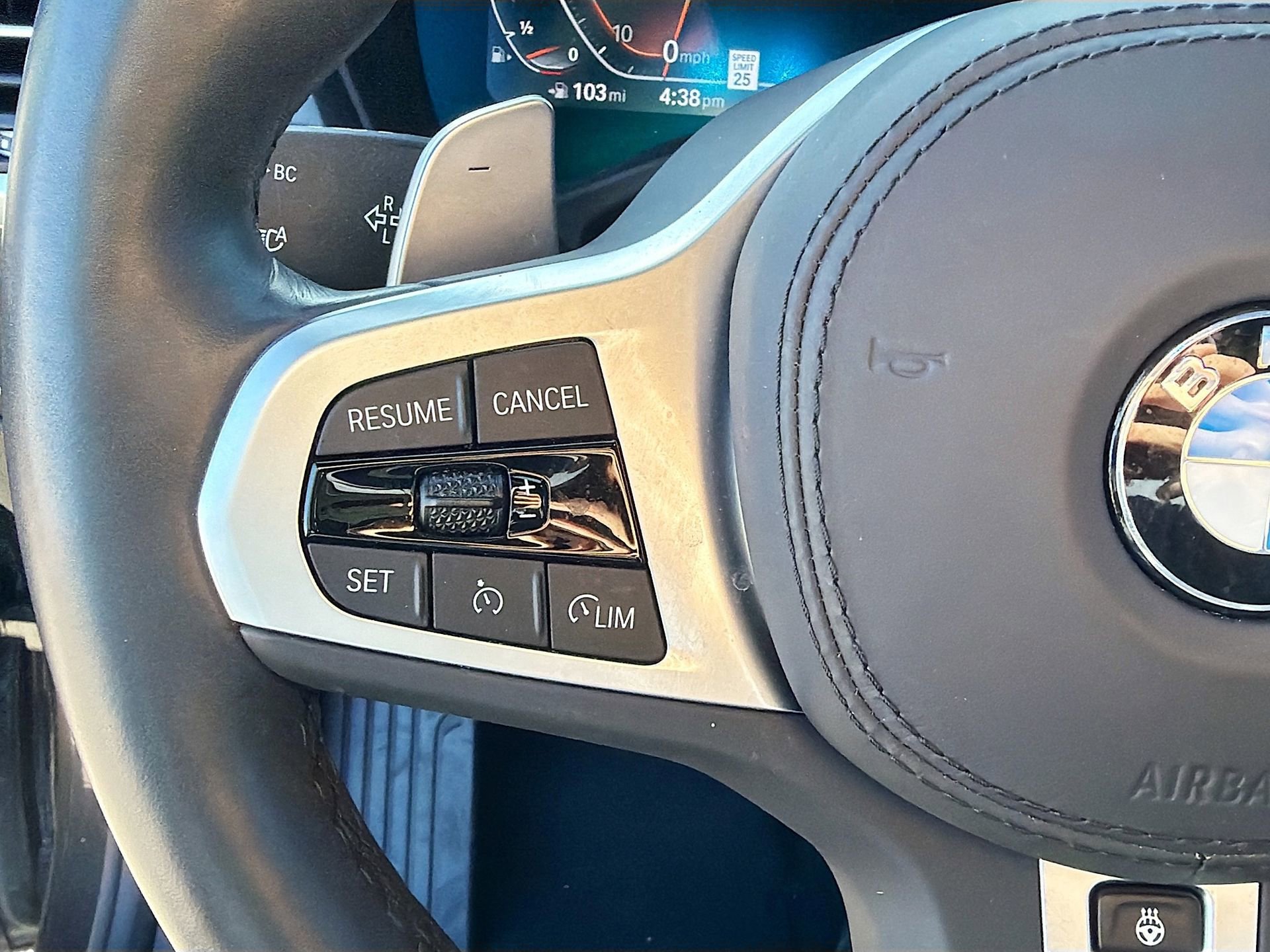 Certified 2025 BMW X4 xDrive30i image 39