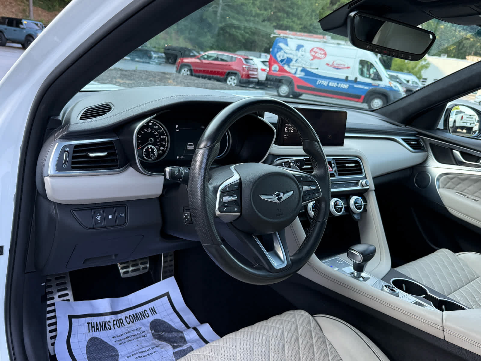 Used 2022 Genesis G70 3.3T RWD image 15
