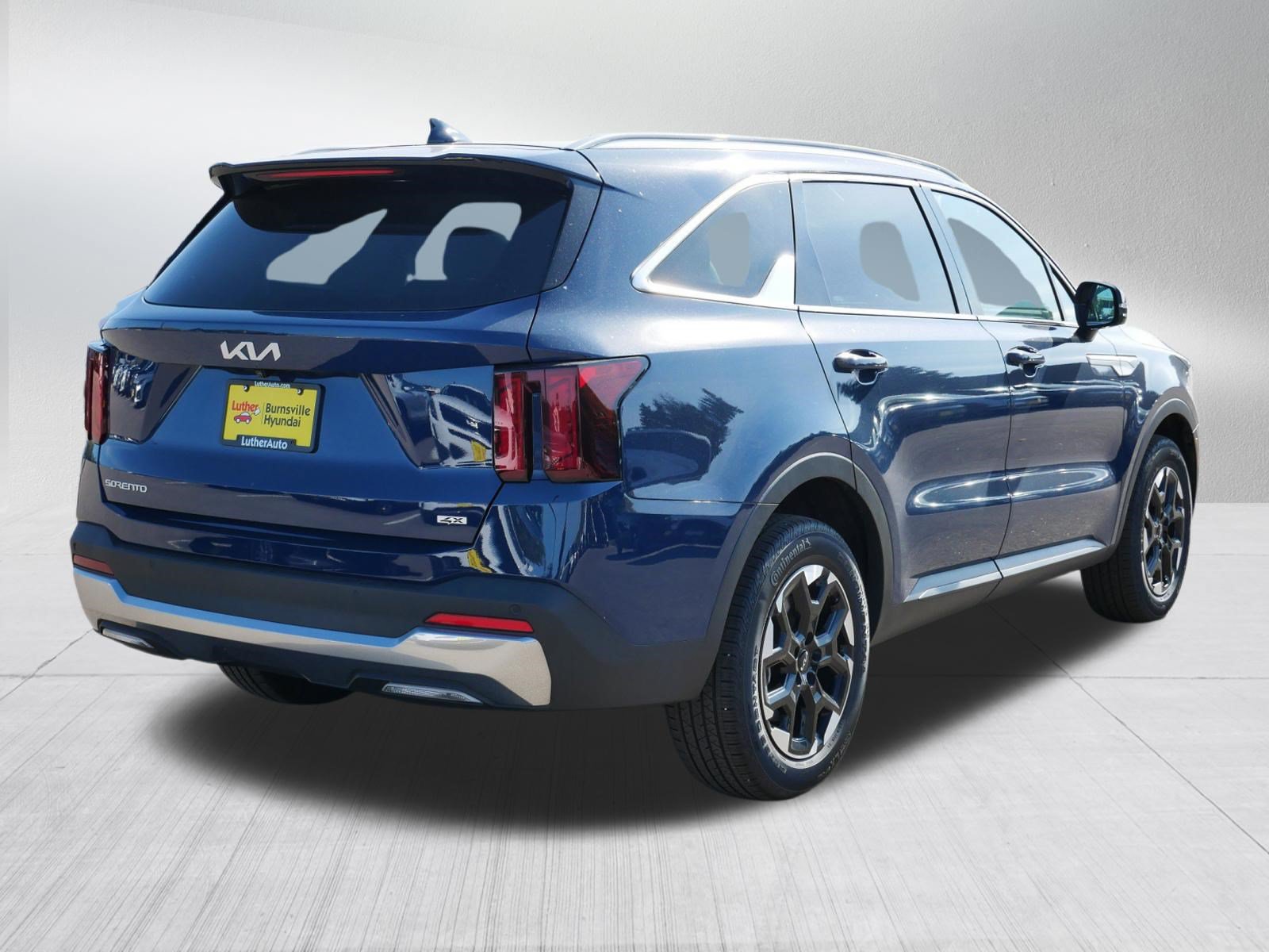Used 2024 Kia Sorento S w/ Panoramic Sunroof Package AWD/4WD image 7