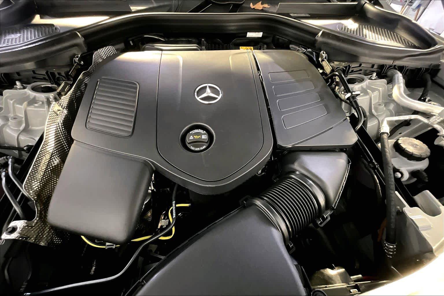 New 2026 Mercedes-Benz GLC 300 4MATIC image 14
