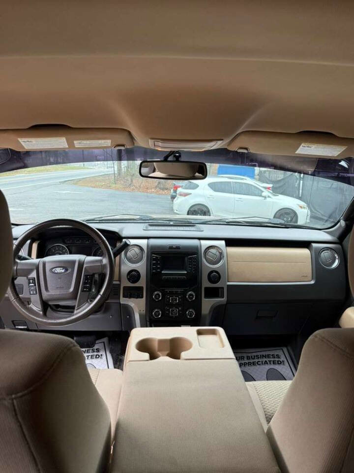 Used 2013 Ford F150 XLT w/ Luxury Equipment Group image 12