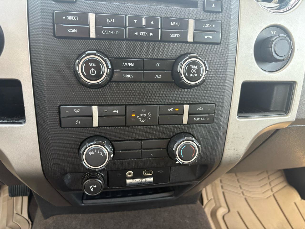 Used 2010 Ford F150 XLT AWD/4WD image 30