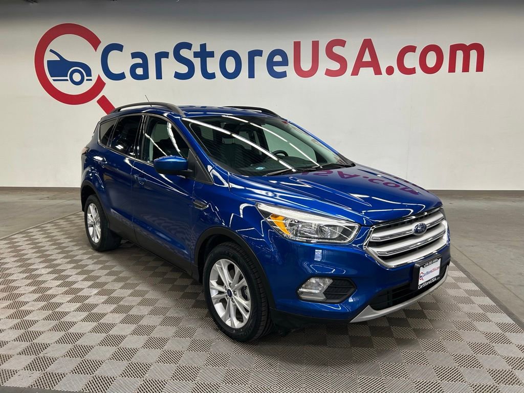 Used 2018 Ford Escape SE FWD image 1