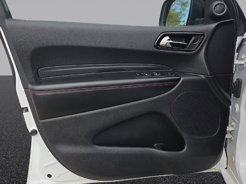 Used 2025 Dodge Durango GT AWD/4WD image 13