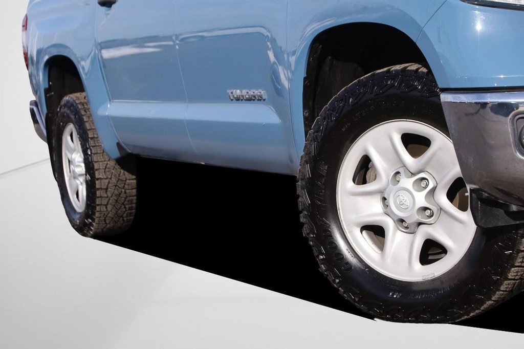 Used 2020 Toyota Tundra SR5 image 3