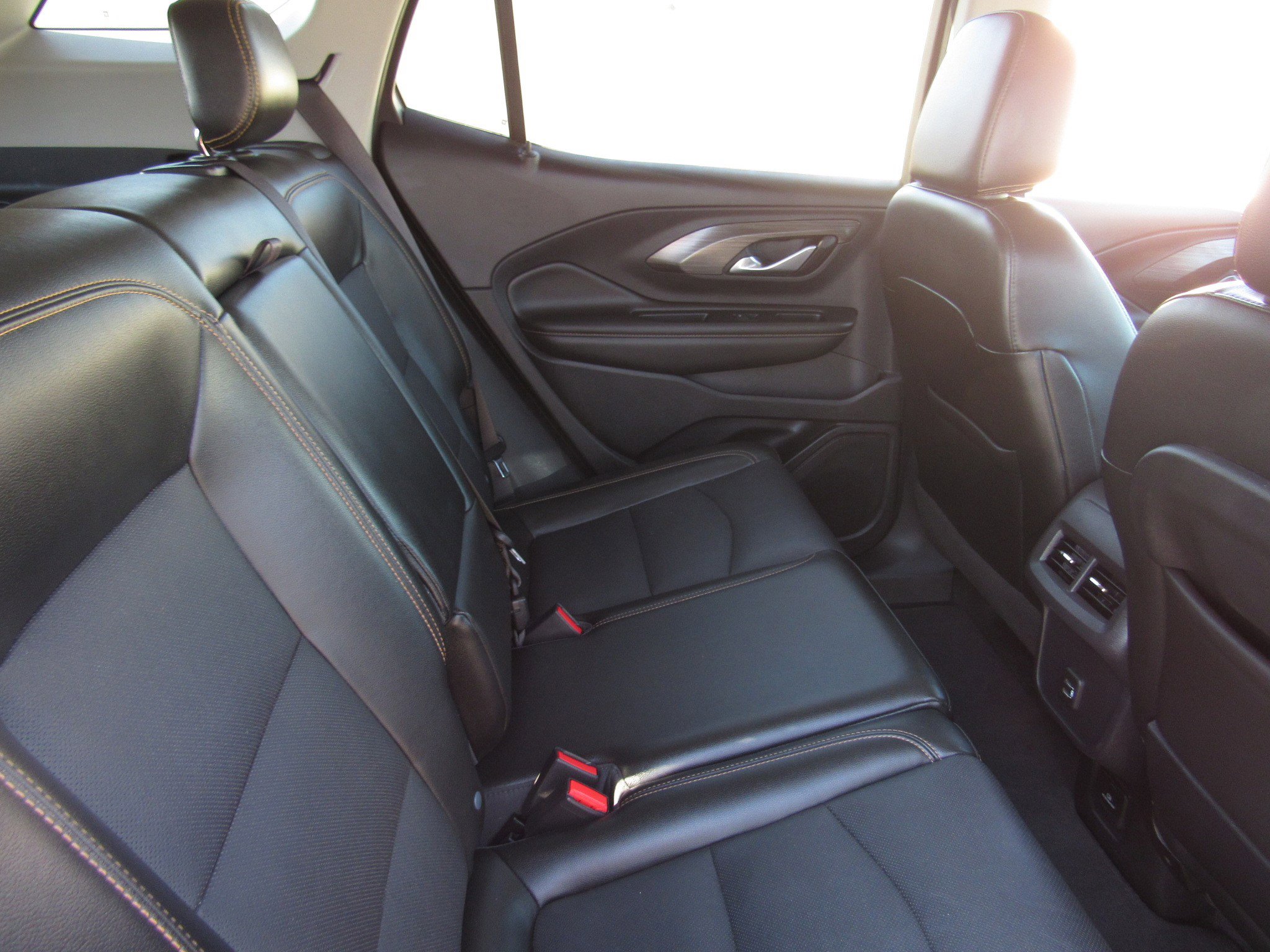 Used 2020 GMC Terrain SLT w/ Preferred Package image 11