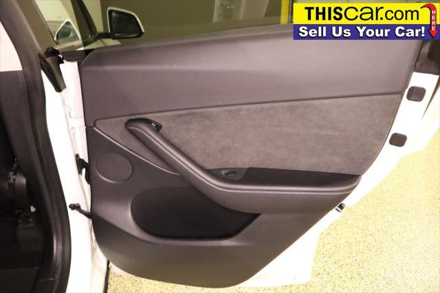 Used 2021 Tesla Model Y Long Range image 31