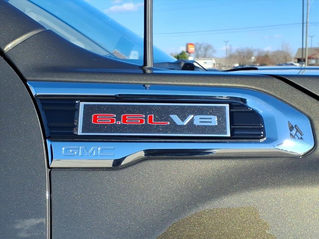 Used 2023 GMC Sierra 2500 Denali w/ Denali Ultimate Package image 9