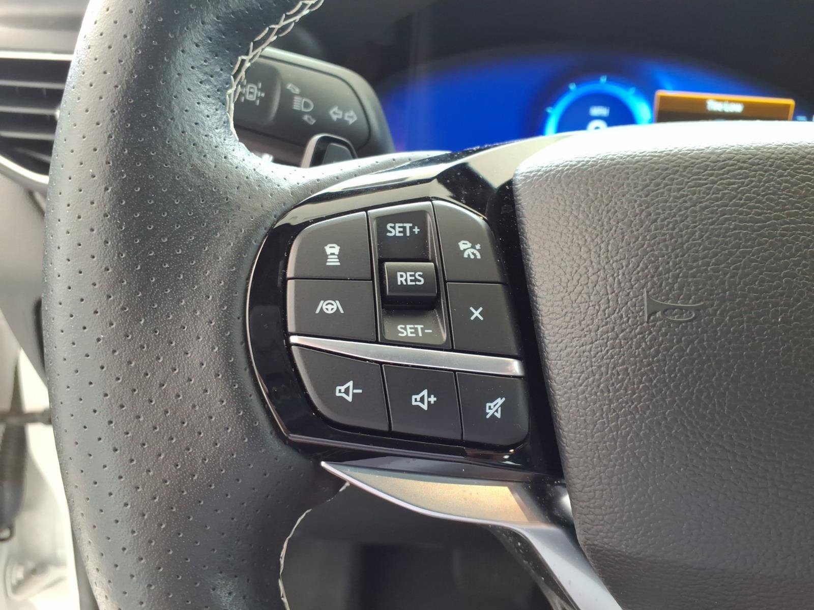Used 2023 Ford Explorer ST w/ Equipment Group 401A AWD/4WD image 15