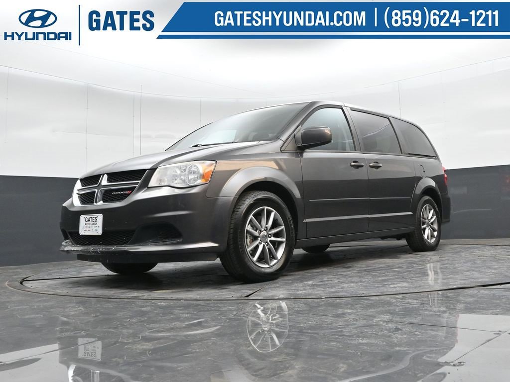 Used 2016 Dodge Grand Caravan SE image 31