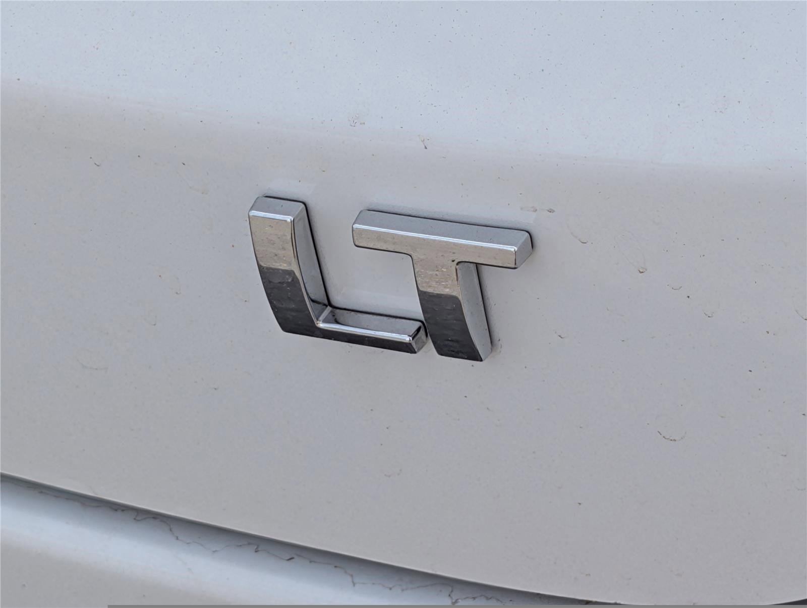 Used 2025 Chevrolet Trax LT w/ Driver Confidence Package image 9