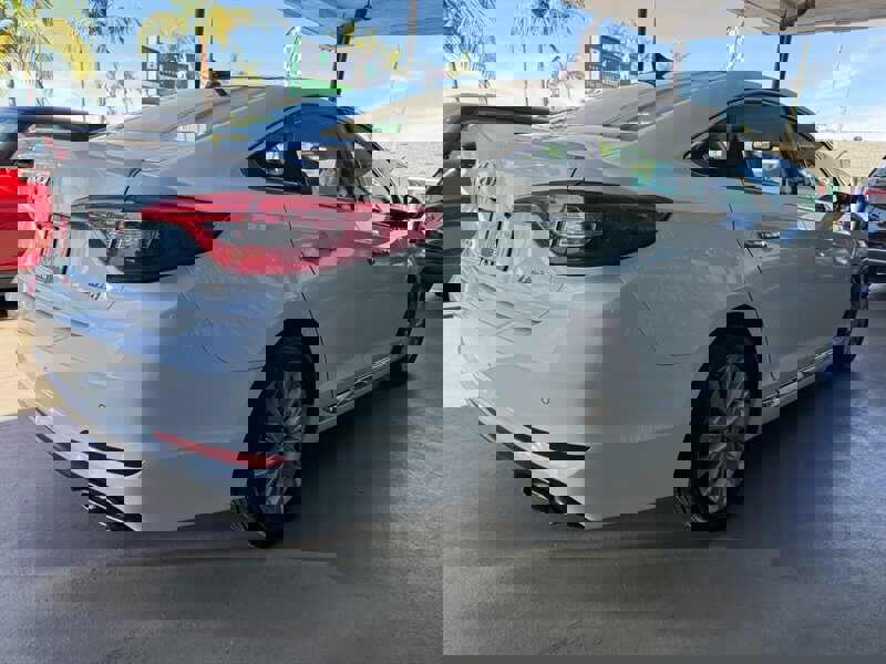 Used 2015 Hyundai Sonata Limited w/ Option Group 06 image 9