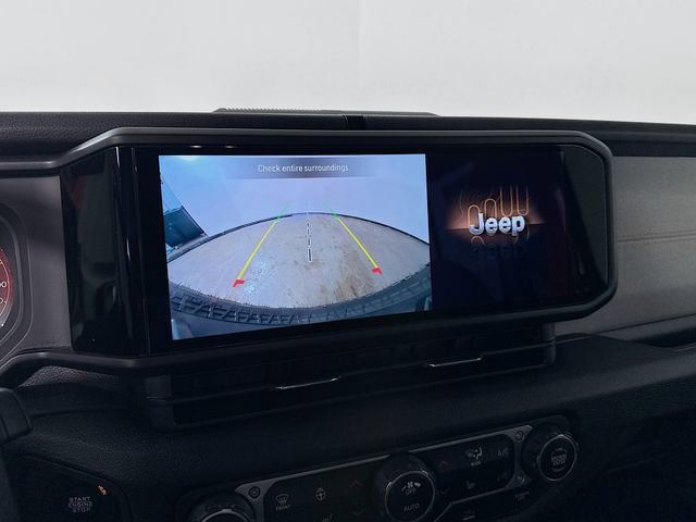 Used 2024 Jeep Wrangler Willys image 13