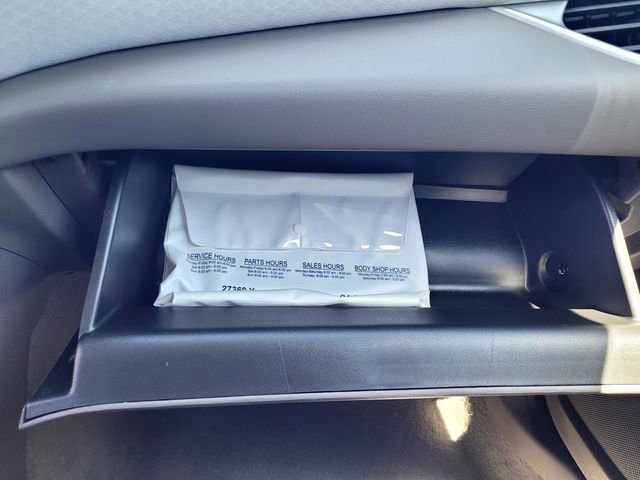 Used 2022 Chevrolet Malibu LS image 18