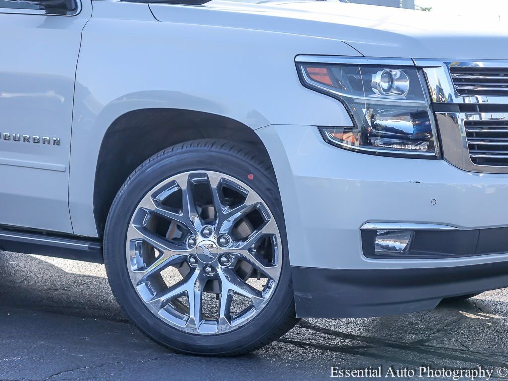 Used 2019 Chevrolet Suburban Premier image 3