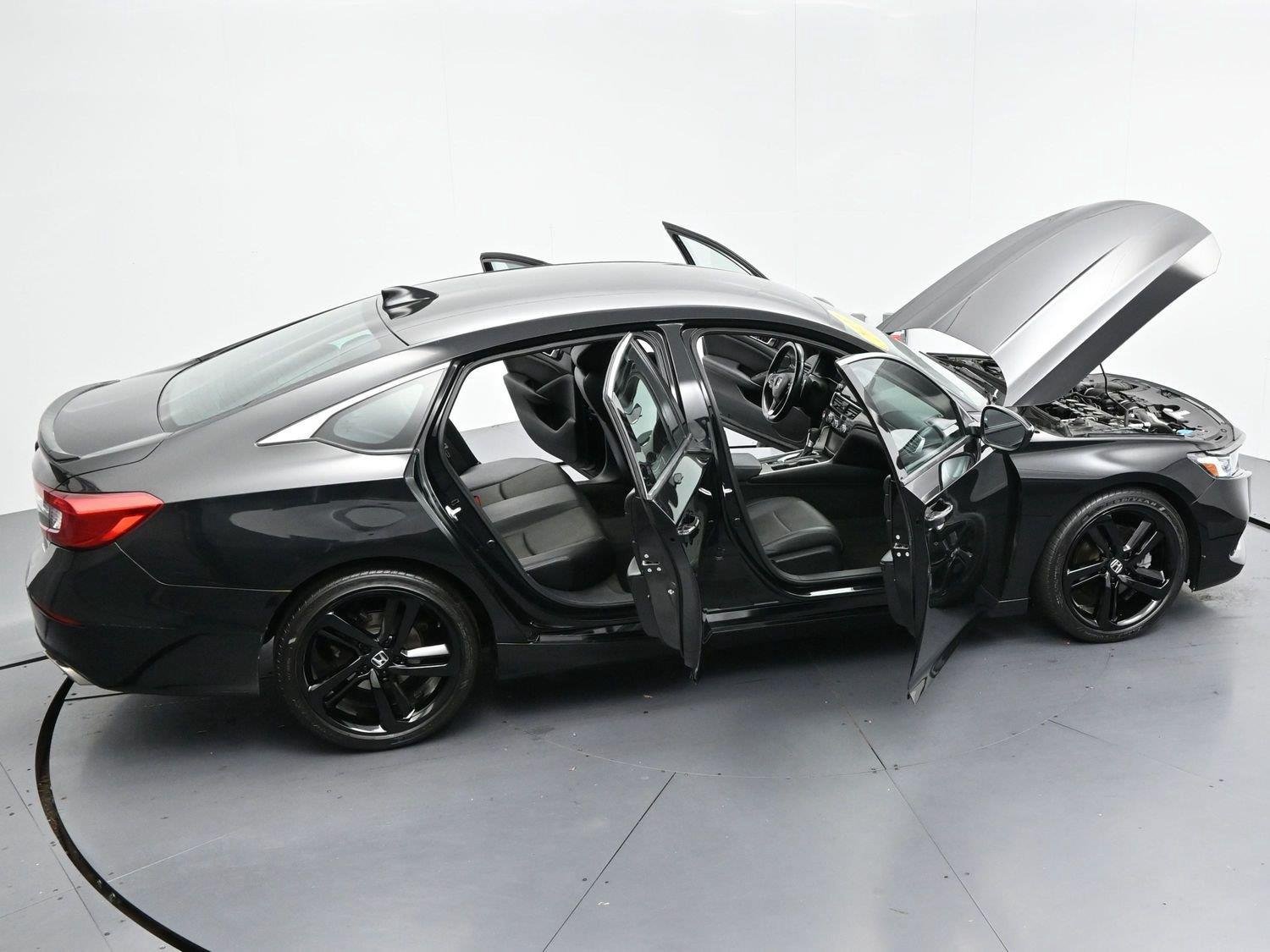 Used 2021 Honda Accord Sport image 32