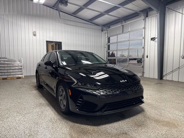 Used 2023 Kia K5 LXS image 28