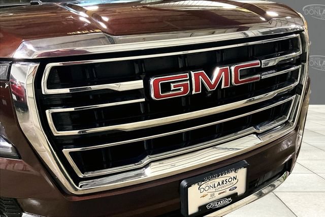 Used 2023 GMC Yukon XL SLT w/ SLT Luxury Package AWD/4WD image 10