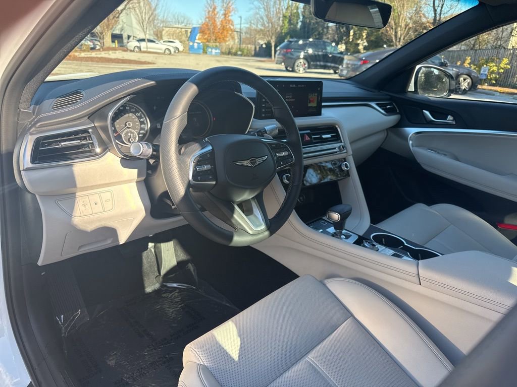 New 2025 Genesis G70 2.5T image 14