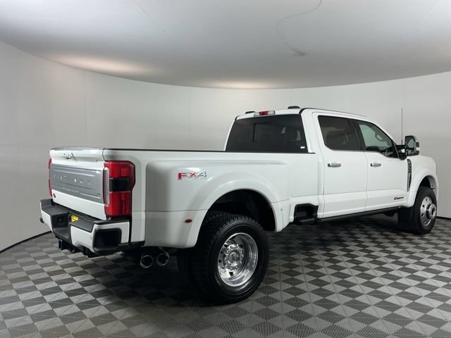 Used 2025 Ford F450 Platinum w/ Platinum Plus Package AWD/4WD image 4