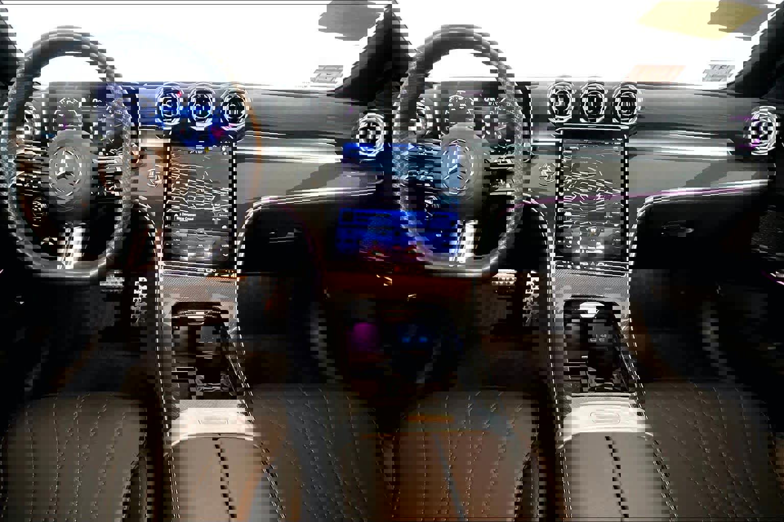 Used 2023 Mercedes-Benz C 300 4MATIC Sedan image 16