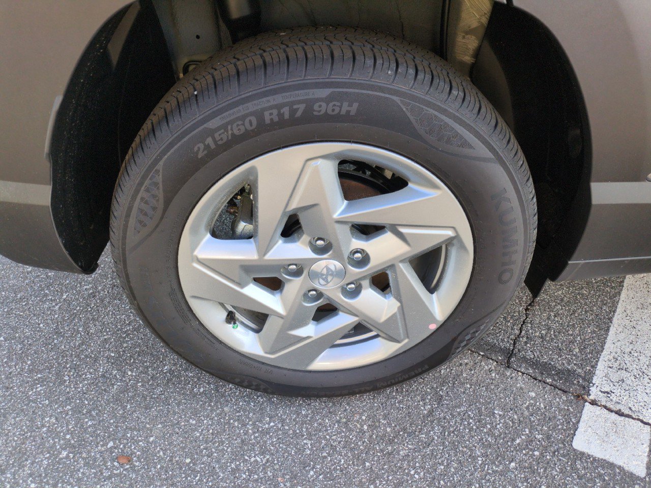 New 2026 Hyundai Kona SE image 9