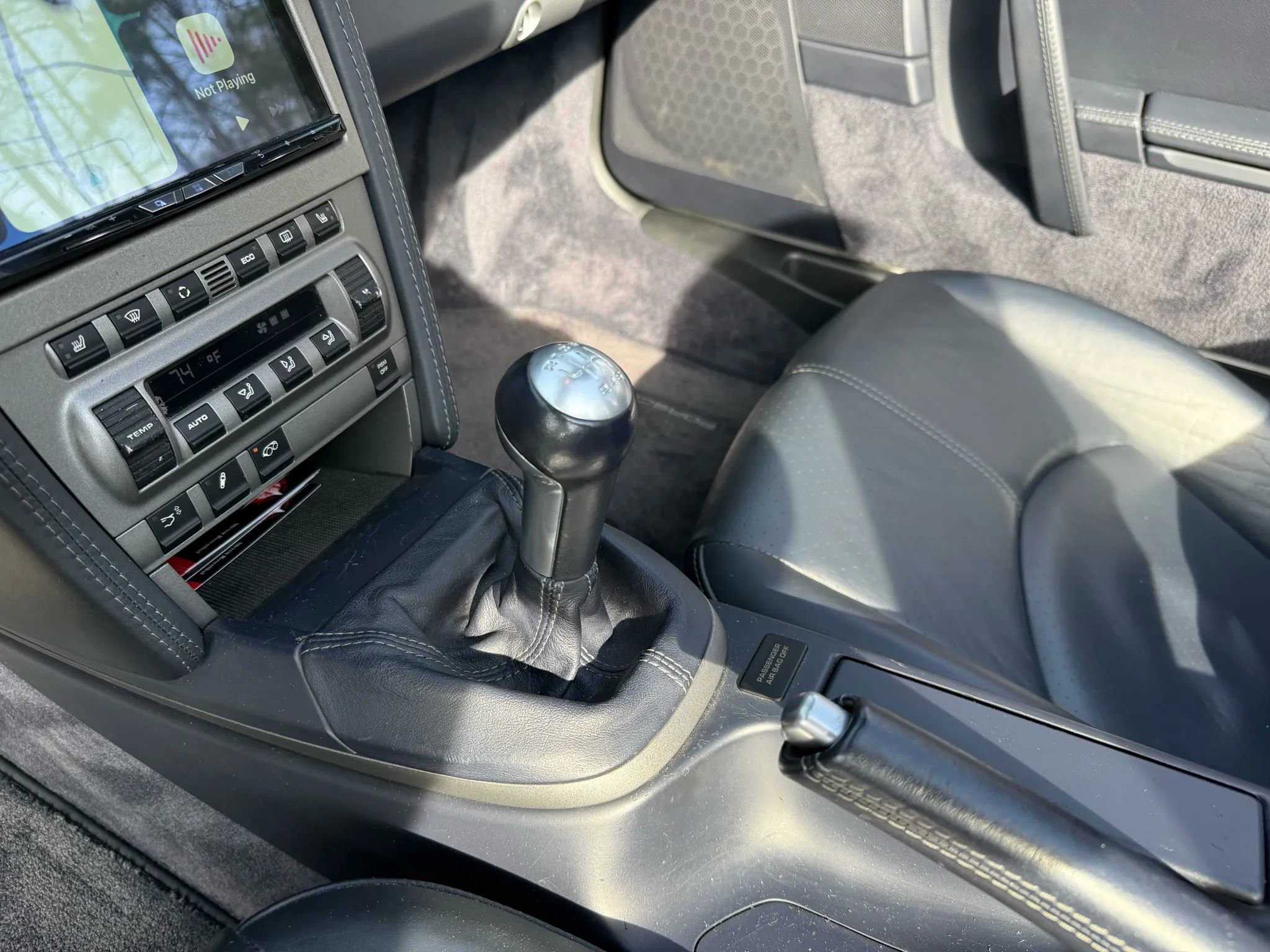 Used 2006 Porsche 911 Carrera 4 AWD/4WD image 21