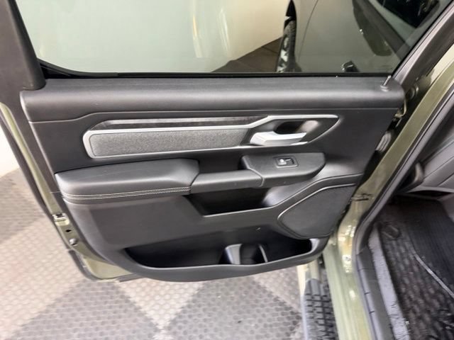 Used 2021 RAM 1500 Big Horn AWD/4WD image 32