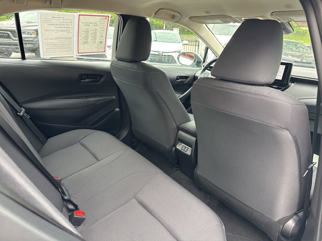 Certified 2025 Toyota Corolla LE FWD image 20