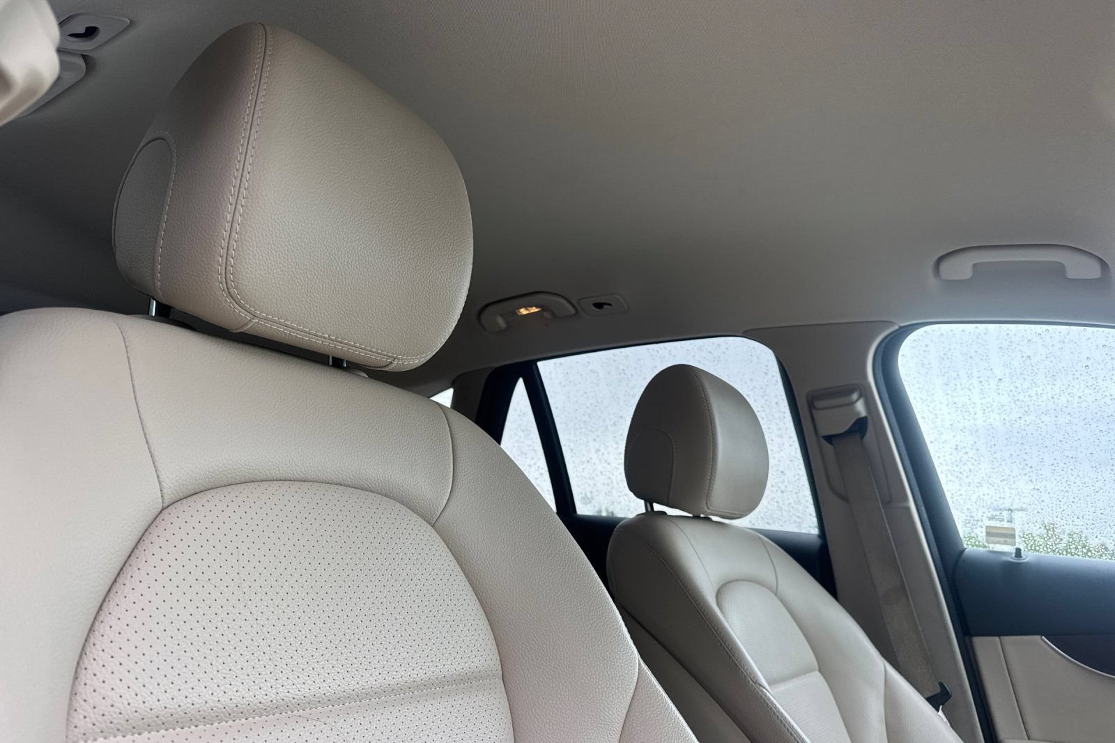 Used 2019 Mercedes-Benz GLC 300 4MATIC image 20