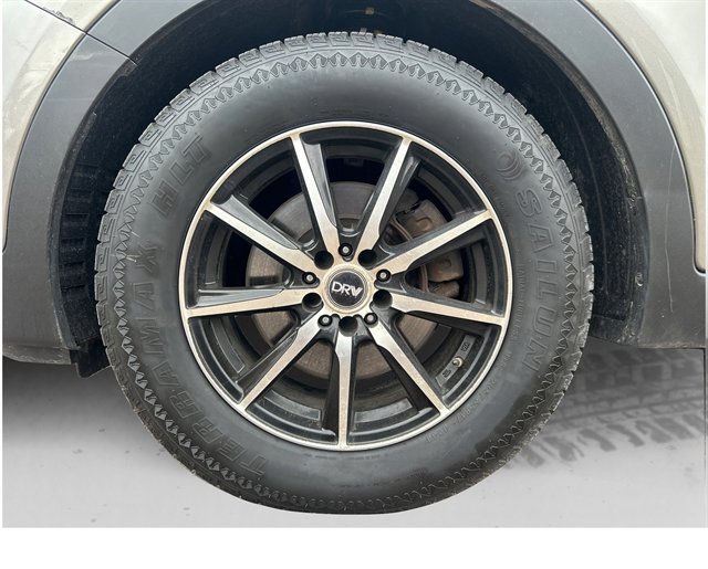 Used 2016 Hyundai Santa Fe Sport image 18