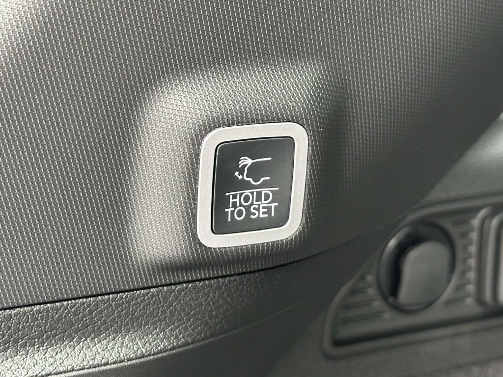 New 2027 Jeep Grand Cherokee Summit AWD/4WD image 29