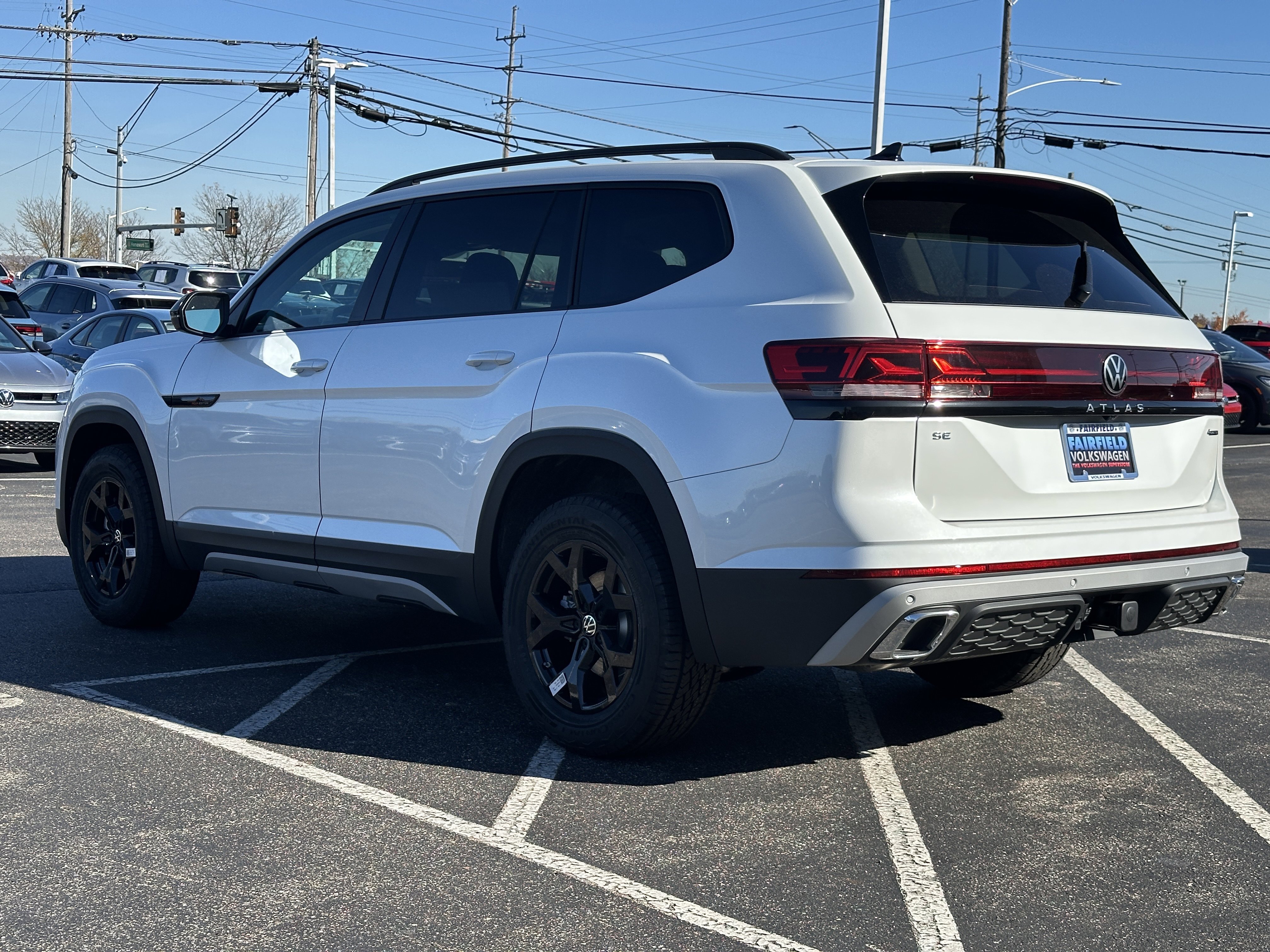 New 2026 Volkswagen Atlas Peak Edition image 5